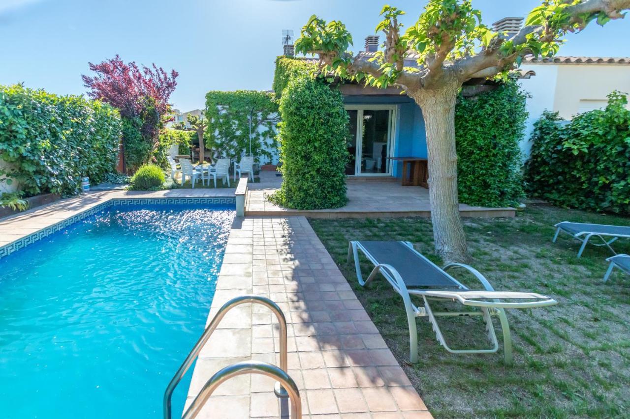 L' Escala Villa Verde Piscina Pirvada Y Wifi מראה חיצוני תמונה