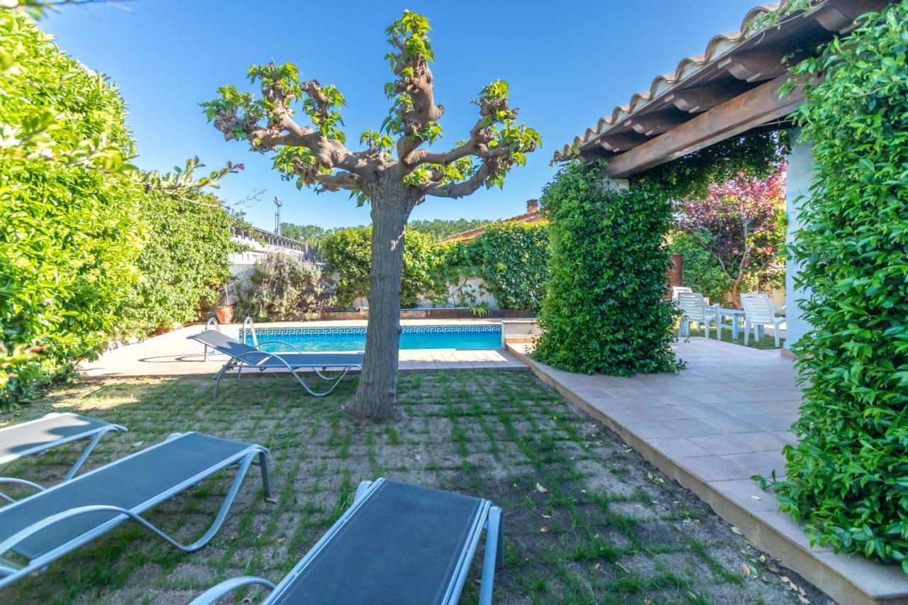 L' Escala Villa Verde Piscina Pirvada Y Wifi מראה חיצוני תמונה