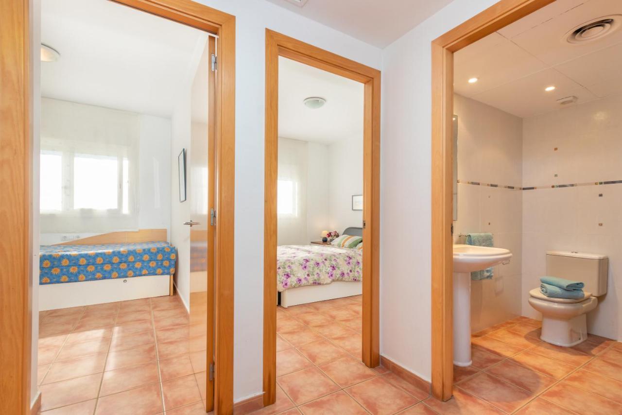 L' Escala Villa Verde Piscina Pirvada Y Wifi מראה חיצוני תמונה