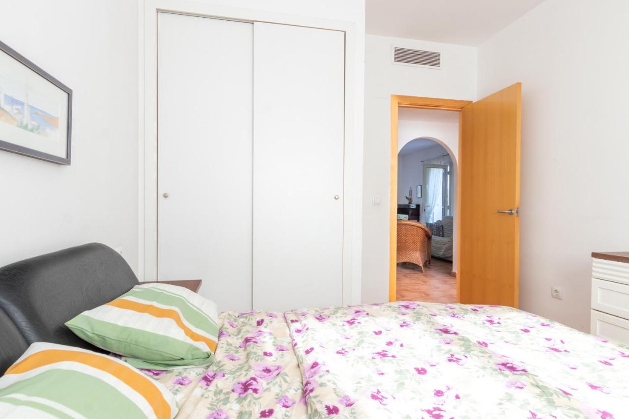 L' Escala Villa Verde Piscina Pirvada Y Wifi מראה חיצוני תמונה
